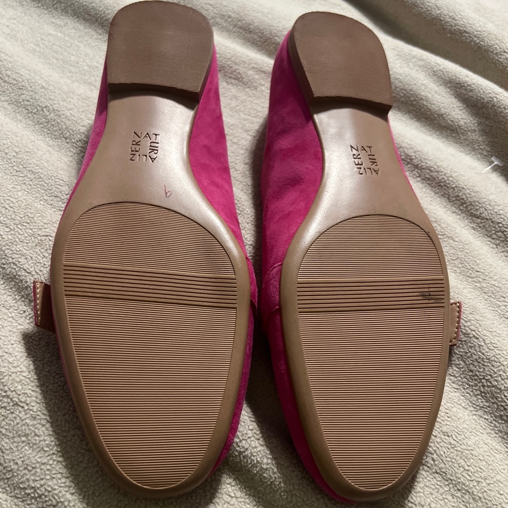 Naturalizer Fuchsia Women's Shoes - Picture 8 of 9